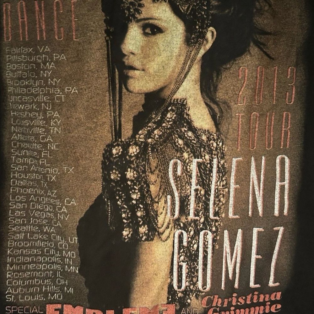 SELENA GOMEZ 2013 Stars Dance Tour, Size S, Her First Solo Concert